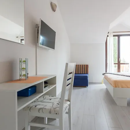 Anka 2 Apartment
