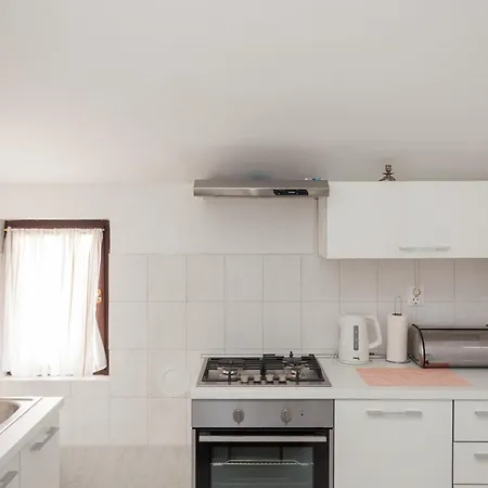 Anka 2 Apartamento *