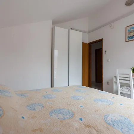 Apartment Anka 2 *