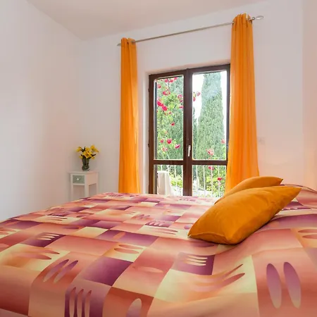 Anka 2 Apartment