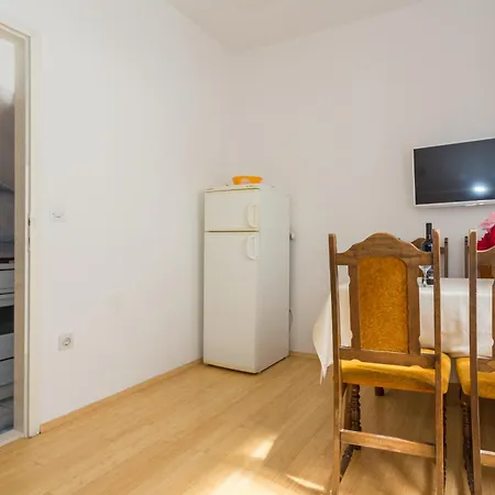 Anka 2 Apartment *
