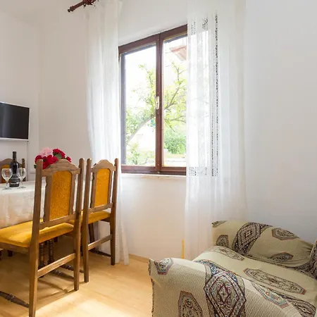 Apartamento Anka 2 *